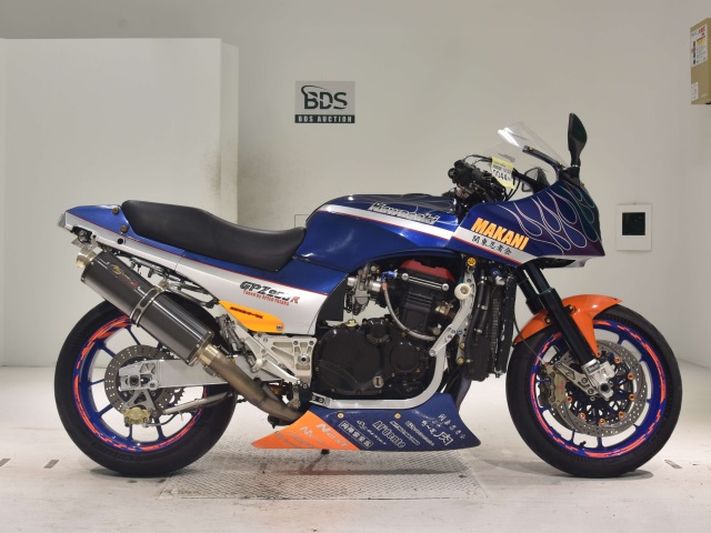 Kawasaki GPZ900R 1989