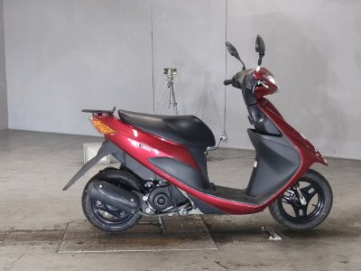Suzuki ADDRESS V50