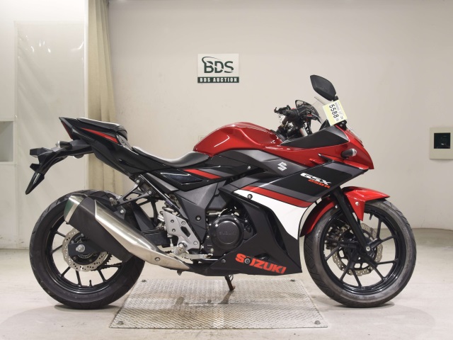 Suzuki GSX250R