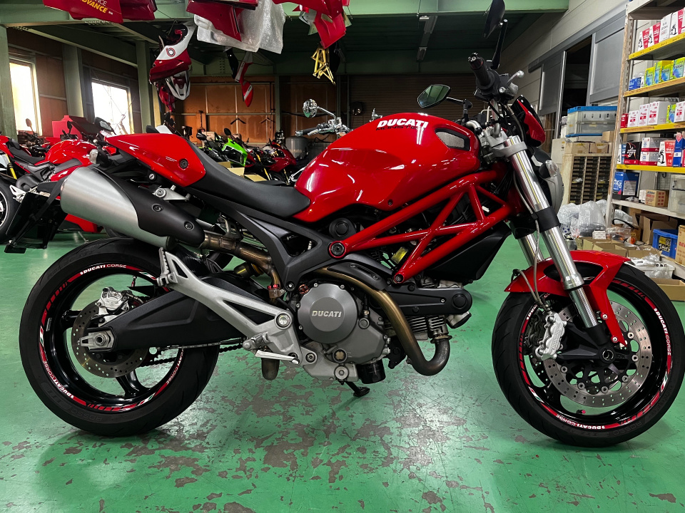 Ducati MONSTER 696 2012