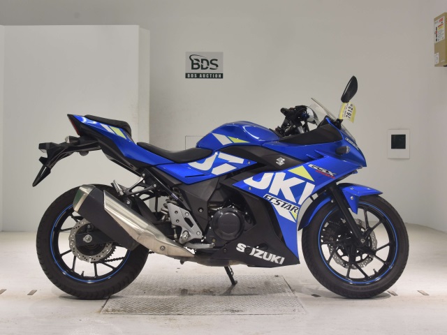 Suzuki GSX250R