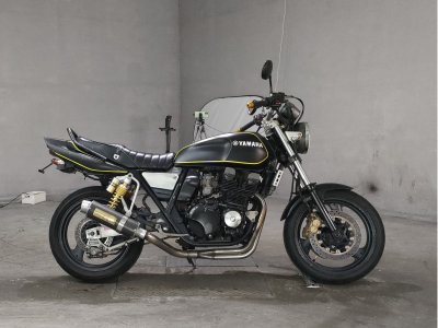 Yamaha XJR400 1996
