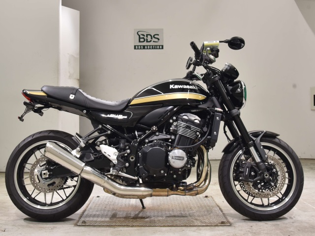 Kawasaki Z900RS 2022