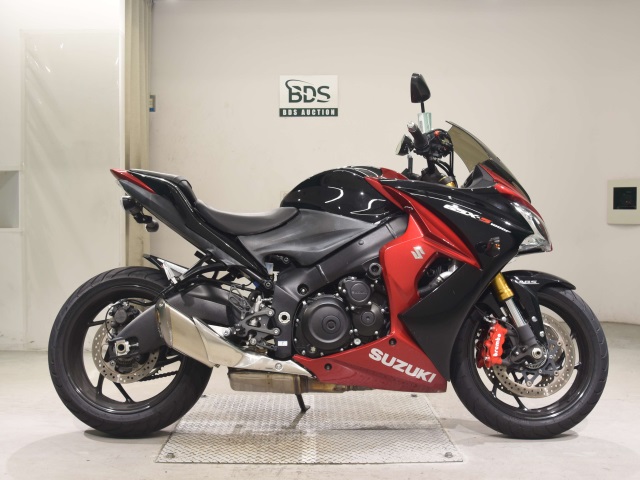 Suzuki GSX-S1000F 2016