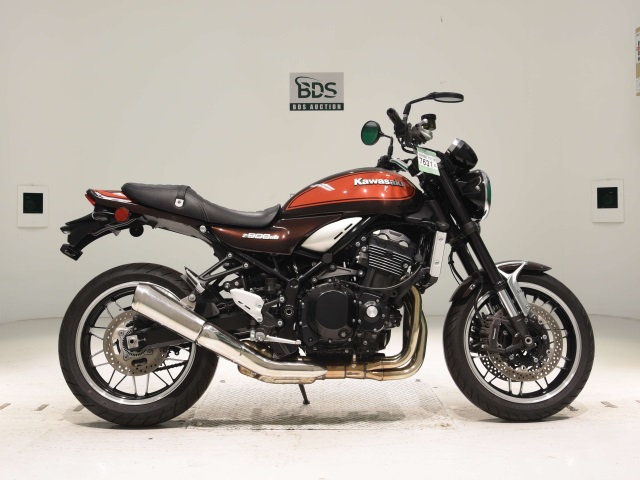 Kawasaki Z900RS 2017