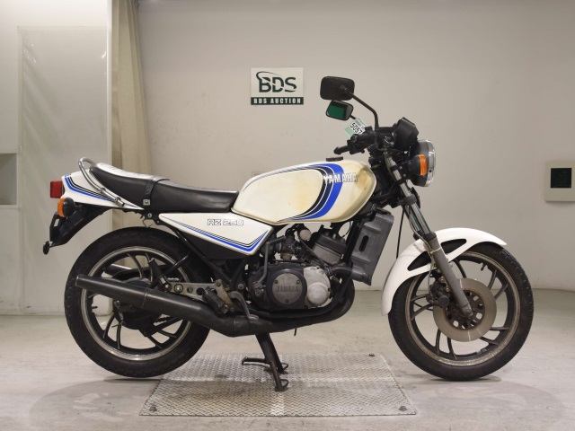 Yamaha RZ250