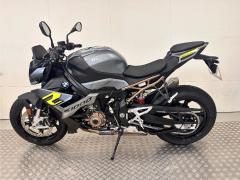BMW S1000R 2024
