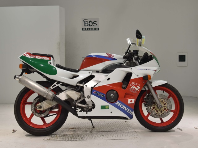 Honda CBR250RR 1990