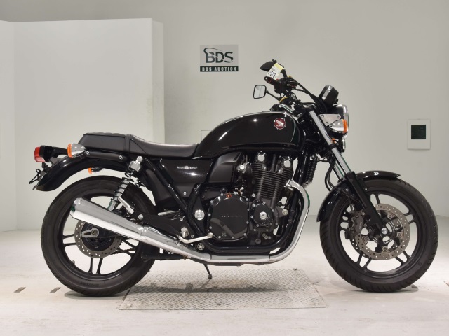 Honda CB1100A 2021