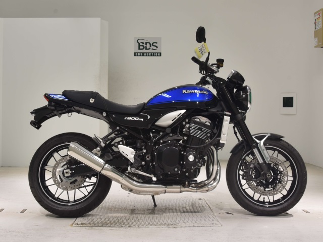 Kawasaki Z900RS 2024