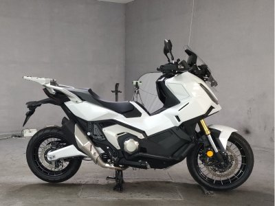 Honda X-ADV750 2025