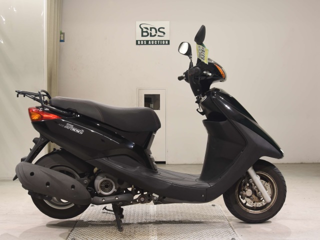 Yamaha AXIS125 2012