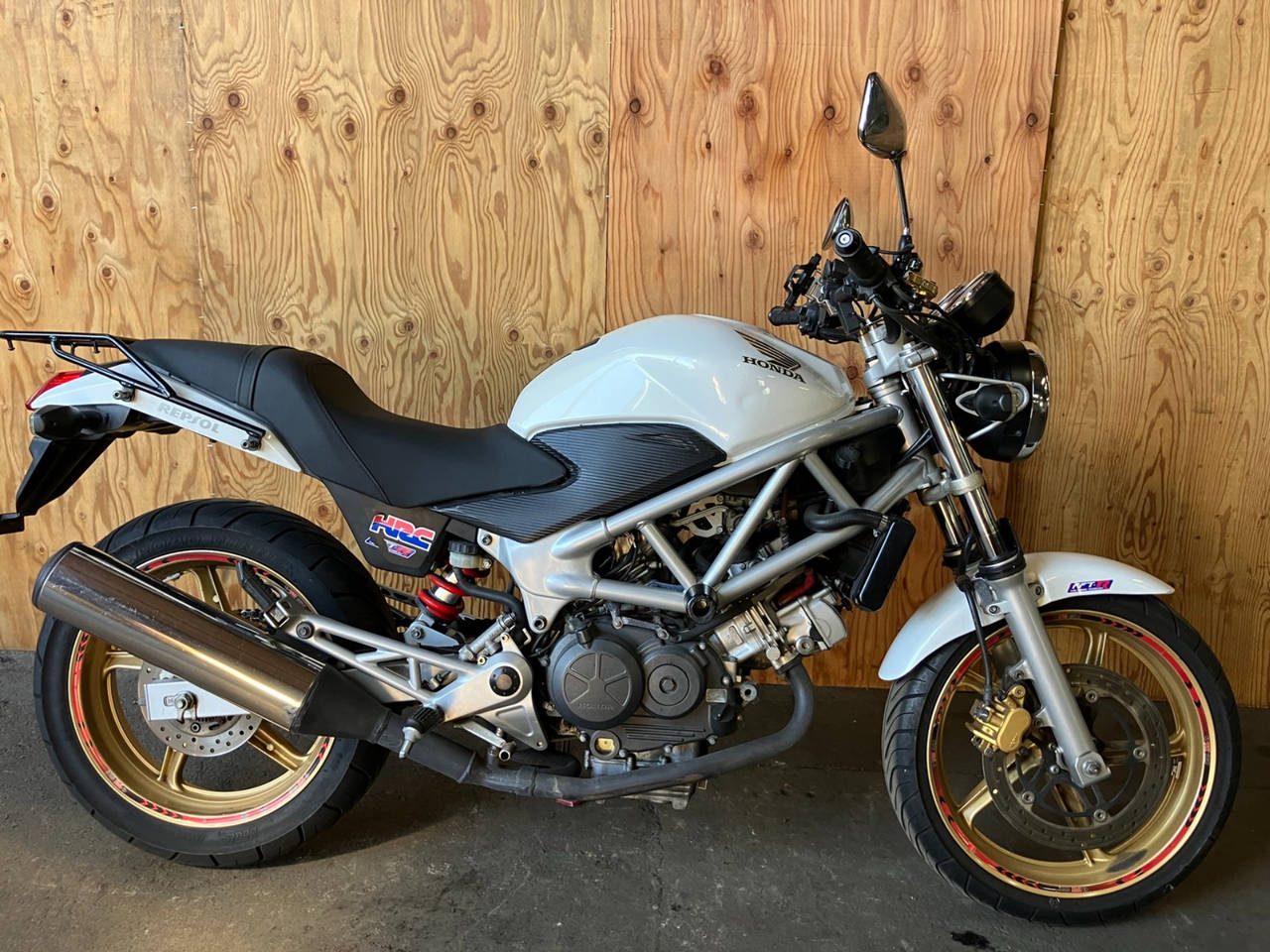 Honda VTR250 2009