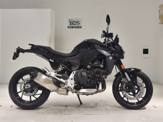 BMW F900R 2024
