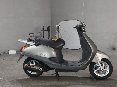 Honda LEAD50 1999