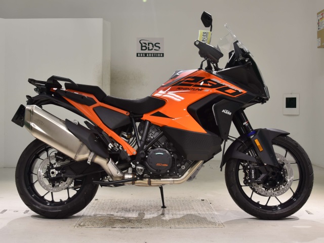 KTM 1290 SUPER ADVENTURE S 2025