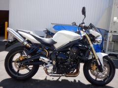 Triumph STREET TRIPLE 2009