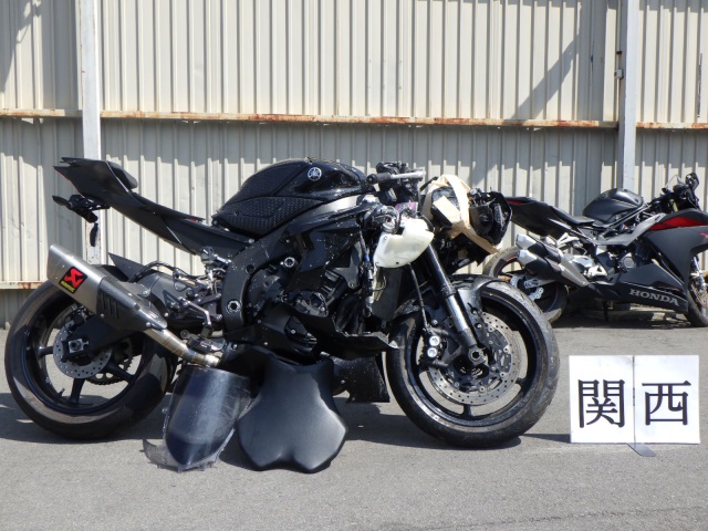 Yamaha YZF-R6 2021