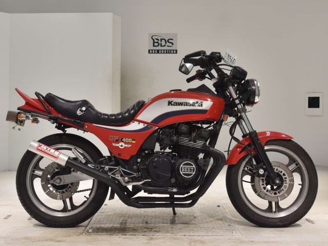 Kawasaki GPZ400F 2022