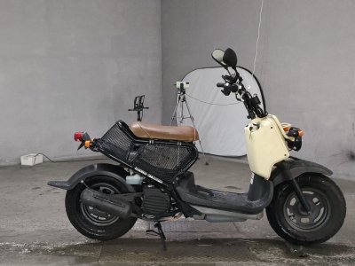 Honda ZOOMER 2004