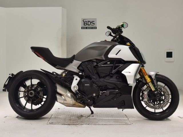 Ducati DIAVEL 1260S 2020
