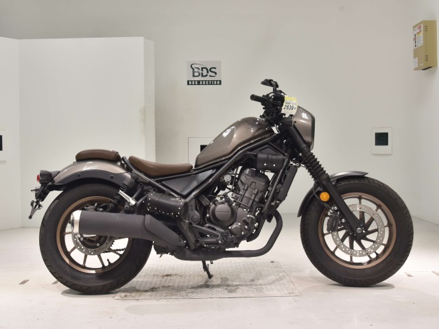 Honda REBEL CMX250 2023