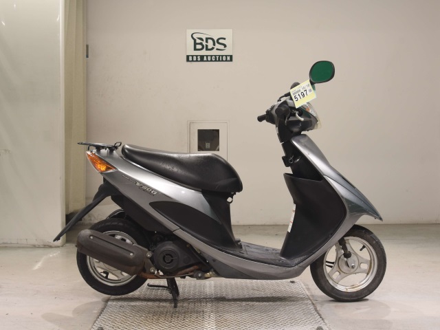 Suzuki ADDRESS V50