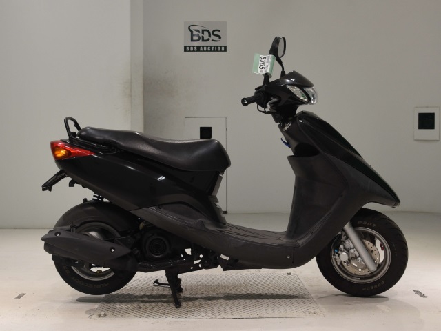 Yamaha AXIS125 2011