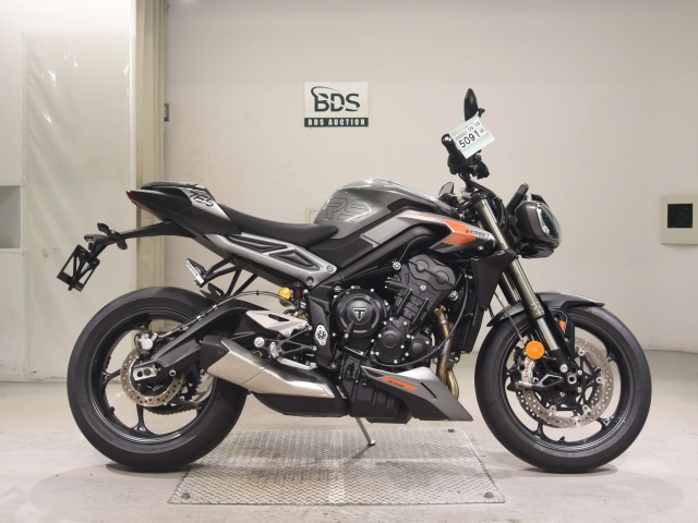 Triumph STREET TRIPLE RS 2022
