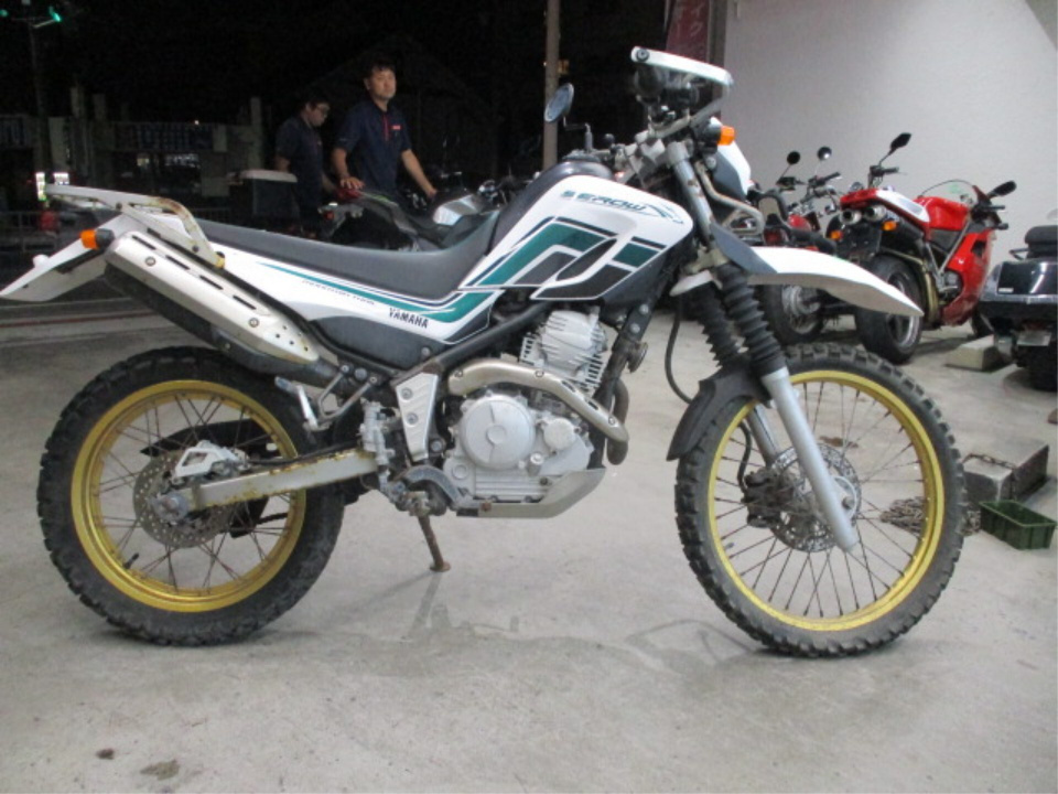 Yamaha SEROW XT250 2008