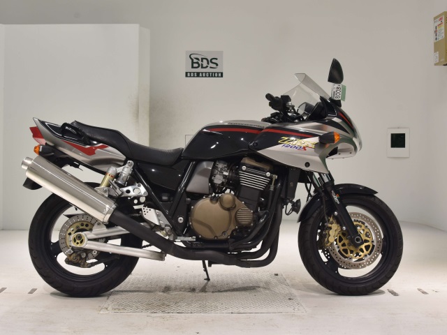 Kawasaki ZRX1200S 2002