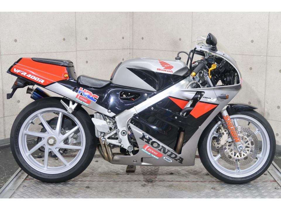 Honda VFR400R 1990