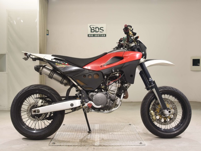 Husqvarna SM610IE 2008