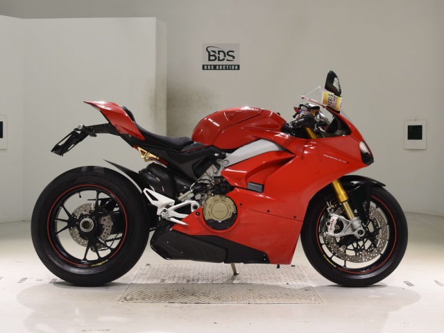 Ducati PANIGALE V4S 2018