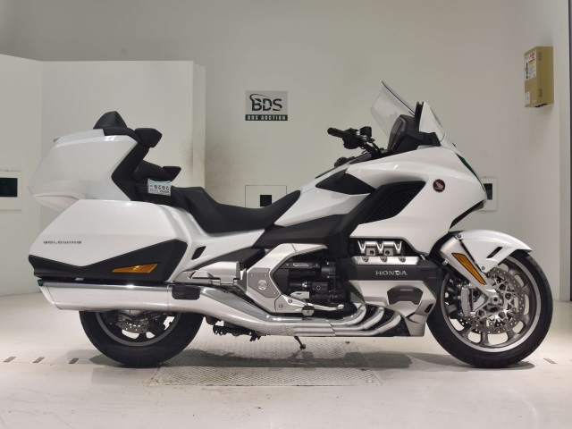 Honda GL1800 TOUR D 2024