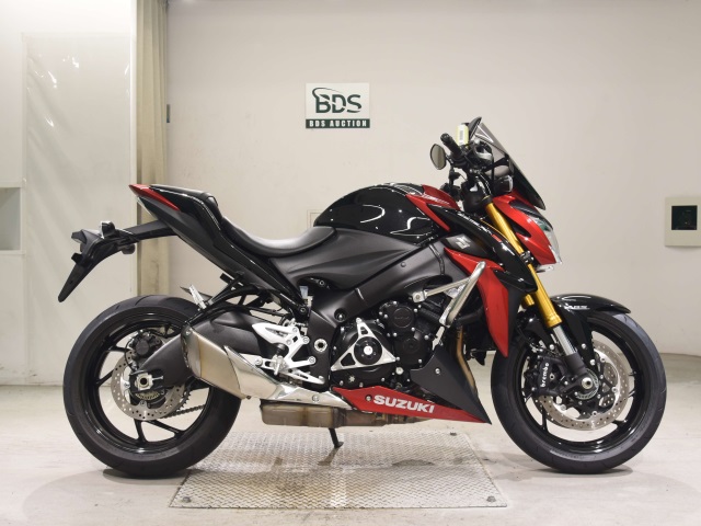 Suzuki GSX-S1000 2015