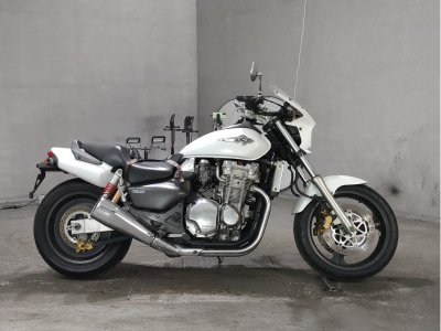 Honda X4 2002