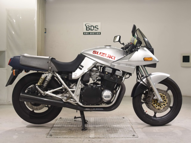 Suzuki GSX1100S KATANA 2000