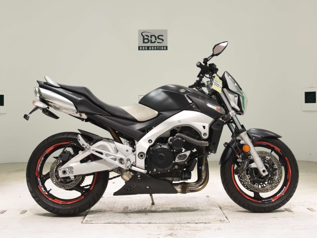 Suzuki GSR600 2007