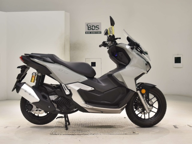 Honda ADV 160 2025