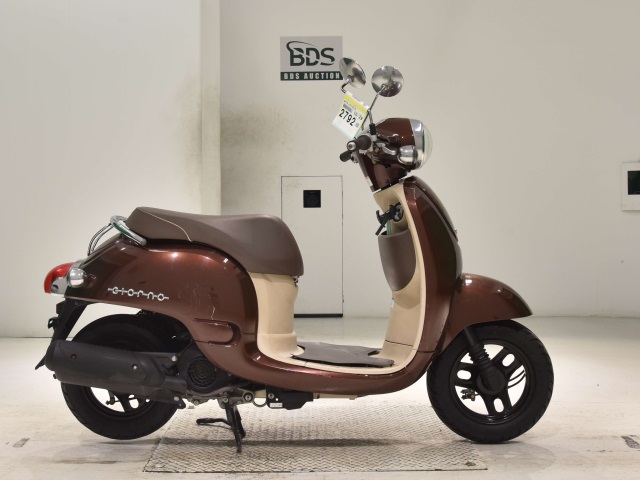Honda GIORNO 2011