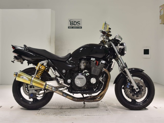 Yamaha XJR1300 2001