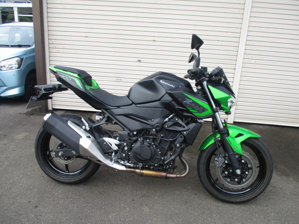 Kawasaki Z400 2021