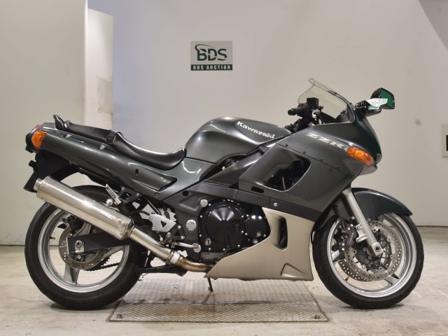 Kawasaki ZZ-R400 2006