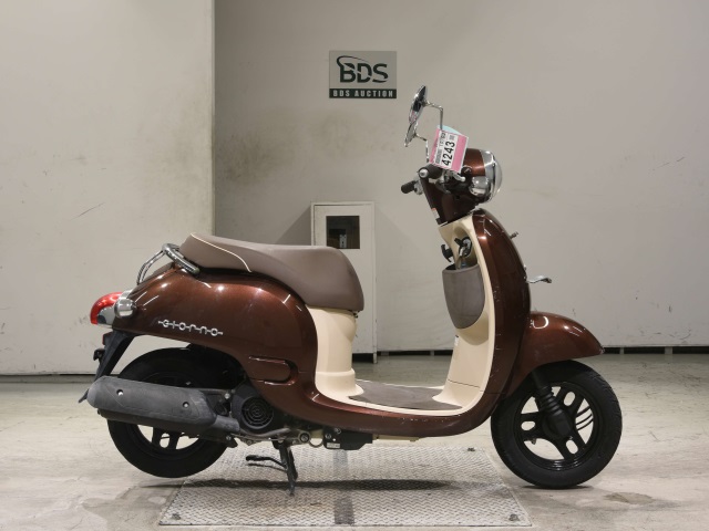 Honda GIORNO 2011
