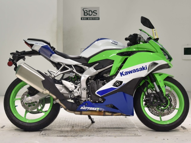 Kawasaki ZX-4RR 2024