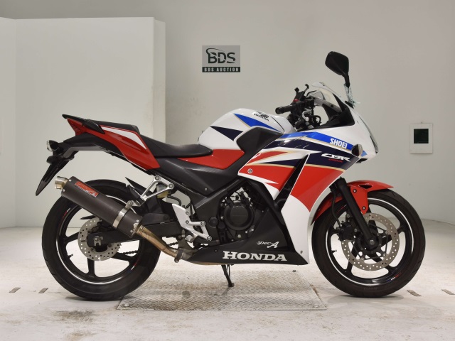 Honda CBR250R 2016