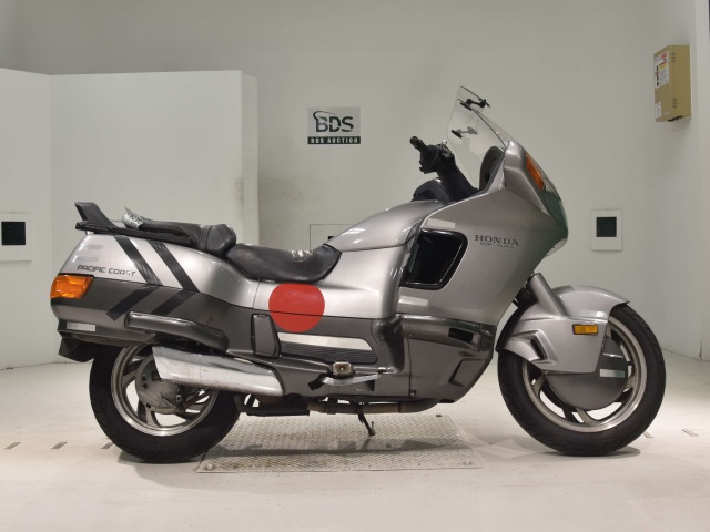 Honda PC800 PACIFIC COAST 1991