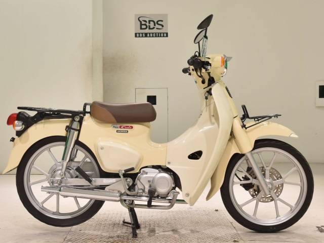 Honda C110 2022