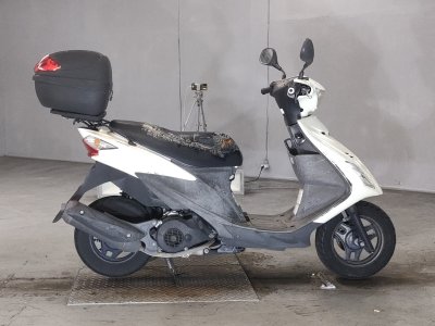 Suzuki ADDRESS V125